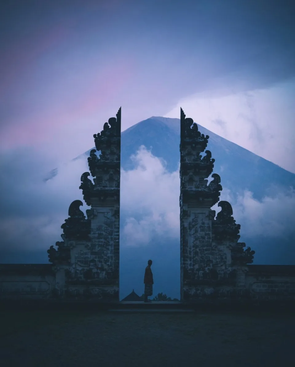 Gates to the Mountains by bkhan